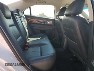 2009 Lincoln MKZ z VIN 3LNHM28T39R629987, wystawiony jako Copart lot #50097385 z przebiegiem 132 144 mil mil oraz Szkoda całkowita • Salvage title. Historia ofert i sprzedaży dostępna na DreamBid. Obrazek 10.