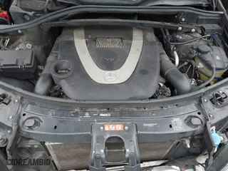2011 Mercedes-Benz GL-Class GL 450 with VIN 4JGBF7BE6BA635581, listed as a IAAI auction lot 40401205 with 112,344 mi miles. Bid and sale history available at carsss.com. Image 10.