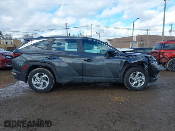2024 Hyundai Tucson SE with VIN 5NMJA3DE7RH325086, listed as a IAAI auction lot 41445524 with 8,980 mi miles and . Bid and sale history available at DreamBid. Image 14.