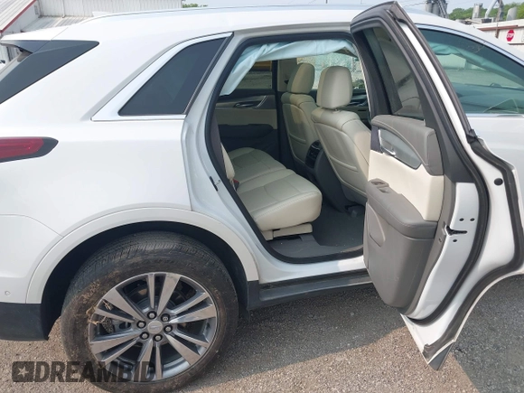 2020 Cadillac XT5 Premium Luxury FWD с VIN 1GYKNCRS0LZ116986, выставлен на аукционе IAAI как лот 42390347 с пробегом 78 007 миль миль и . История ставок и продаж доступна на DreamBid. Изображение 8.