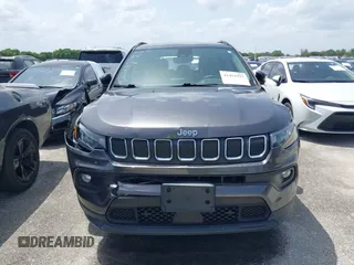 2022 Jeep Compass Latitude с VIN 3C4NJDBB1NT164523, выставлен на аукционе IAAI как лот 42452927 с пробегом 38 764 миль миль и . История ставок и продаж доступна на DreamBid. Изображение 12.