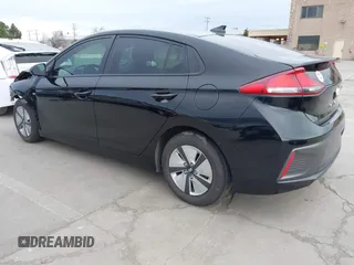 2020 Hyundai Ioniq Blue z VIN KMHC65LC4LU231135, wystawiony jako IAAI lot #41714175 z przebiegiem 199 634 mil mil oraz . Historia ofert i sprzedaży dostępna na DreamBid. Obrazek 3.