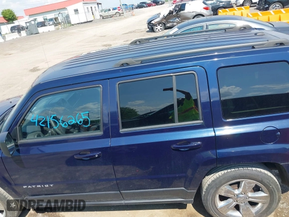 2016 Jeep Patriot Latitude с VIN 1C4NJPFB9GD812128, выставлен на аукционе IAAI как лот 42156265 с пробегом 120 688 миль миль и . История ставок и продаж доступна на DreamBid. Изображение 14.