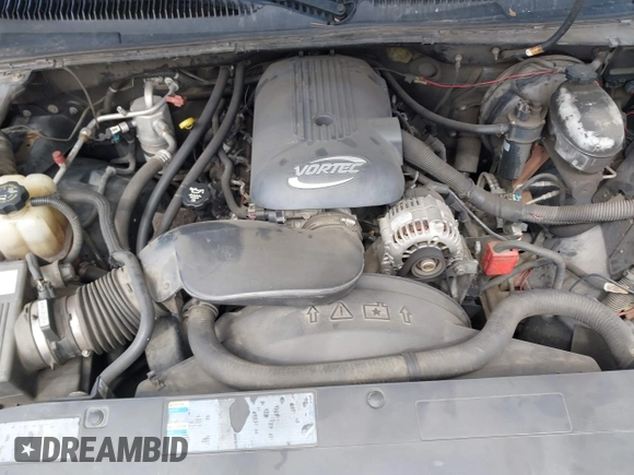 2004 Chevrolet Silverado 1500 LS with VIN 2GCEC19V241233129, listed as a IAAI auction lot 42068152 with 220,636 mi miles and . Bid and sale history available at DreamBid. Image 10.