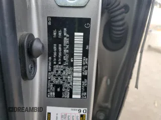 2022 Lexus GX 460 Premium z VIN JTJAM7BX8N5331931, wystawiony jako Copart lot #49176495 z przebiegiem 50 349 mil mil oraz Szkoda całkowita • Salvage title. Historia ofert i sprzedaży dostępna na DreamBid. Obrazek 12.