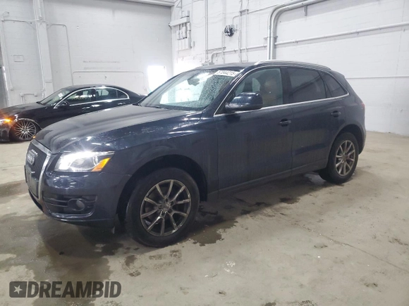 2012 Audi Q5 Premium Plus z VIN WA1LFAFP1CA026881, wystawiony jako Copart lot #57044215 z przebiegiem 173 096 mil mil oraz Czysty tytuł • Clean title. Historia ofert i sprzedaży dostępna na DreamBid. Obrazek 1.
