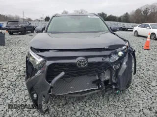 2025 Toyota RAV4 Hybrid XLE Premium z VIN JTMB6RFV6SJ065723, wystawiony jako Copart lot #49062015 z przebiegiem 2 702 mil mil oraz Szkoda całkowita • Salvage title. Historia ofert i sprzedaży dostępna na DreamBid. Obrazek 5.