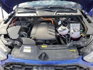 2023 Audi Q5 S line Premium Plus with VIN WA1E2AFY3P2053545, listed as a Copart auction lot 43109325 with 32,686 mi miles and Salvage title. Bid and sale history available at DreamBid. Image 12.