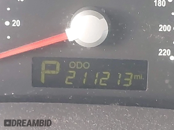 2014 Kia Sedona LX with VIN KNDMG4C79E6547589, listed as a IAAI auction lot 41724633 with 211,213 mi miles. Bid and sale history available at carsss.com. Image 7.