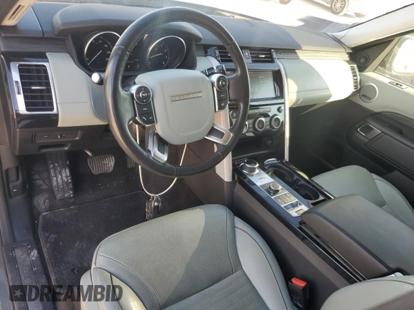 2017 Land Rover Discovery HSE Luxury with VIN SALRHBBV1HA040526, listed as a Copart auction lot 75683824 with 55,666 mi miles and Non Repairable. Bid and sale history available at carsss.com. Image 8.