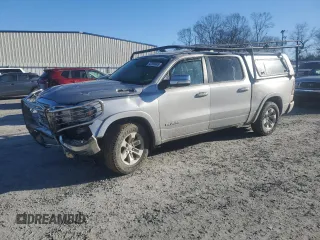 2020 Ram 1500 Laramie with VIN 1C6SRFJM2LN379567, listed as a Copart auction lot 42395605 with 184,507 mi miles and Salvage title. Bid and sale history available at DreamBid. Image 1.