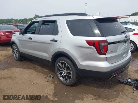 2017 Ford Explorer Sport z VIN 1FM5K8GTXHGB20532, wystawiony jako IAAI lot #42412716 z przebiegiem 65 322 mil mil oraz . Historia ofert i sprzedaży dostępna na DreamBid. Obrazek 3.
