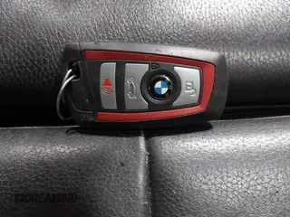 2016 BMW 4 Series 435i xDrive с VIN WBA4B3C55GG528927, выставлен на аукционе IAAI как лот 40683095 с пробегом 105 611 миль миль и . История ставок и продаж доступна на DreamBid. Изображение 11.