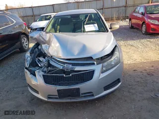 2013 Chevrolet Cruze LS with VIN 1G1PA5SH9D7217211, listed as a IAAI auction lot 41804046 with 155,940 mi miles. Bid and sale history available at carsss.com. Image 12.