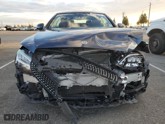 2019 Mercedes-Benz C 300 z VIN WDDWK8DB9KF916244, wystawiony jako Copart lot #42836775 z przebiegiem 34 098 mil mil oraz Szkoda całkowita • Salvage title. Historia ofert i sprzedaży dostępna na DreamBid. Obrazek 5.
