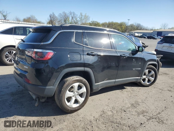 2019 Jeep Compass Altitude with VIN 3C4NJCBB9KT614537, listed as a Copart auction lot 53505475 with 120,623 mi miles and Salvage title. Bid and sale history available at DreamBid. Image 3.