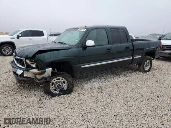 2002 GMC Sierra 1500HD SLE z VIN 1GTGK13U22F189540, wystawiony jako Copart lot #42460355 z przebiegiem 321 766 mil mil oraz Szkoda całkowita • Salvage title. Historia ofert i sprzedaży dostępna na DreamBid. Obrazek 1.