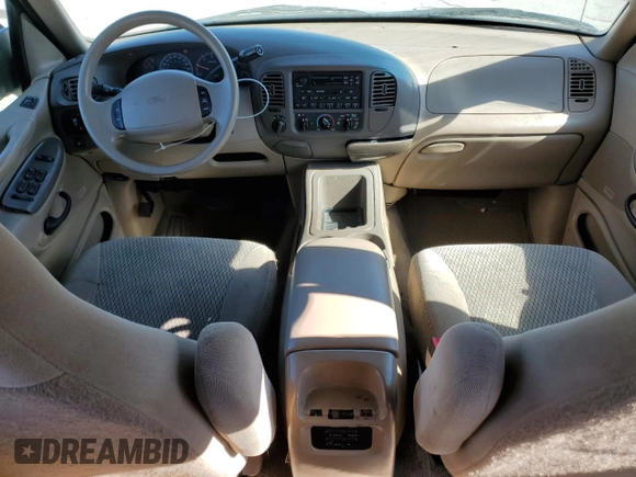 1999 Ford Expedition XLT with VIN 1FMPU18L0XLB96873, listed as a Copart auction lot 46367415 with 161,282 mi miles and Salvage title. Bid and sale history available at DreamBid. Image 8.