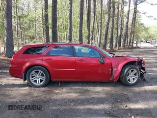 2005 Dodge Magnum RT z VIN 2D4GV58205H165037, wystawiony jako IAAI lot #41986337 z przebiegiem 83 638 mil mil oraz . Historia ofert i sprzedaży dostępna na DreamBid. Obrazek 13.
