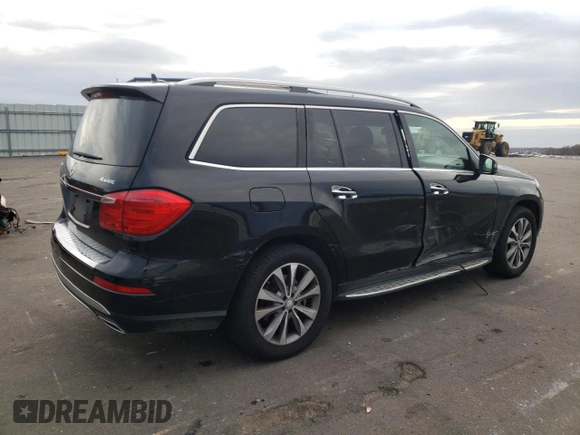2015 Mercedes-Benz GL-Class GL 450 with VIN 4JGDF6EE0FA590674, listed as a Copart auction lot 70365942 with 78,060 mi miles. Bid and sale history available at carsss.com. Image 3.