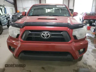 2013 Toyota Tacoma with VIN 3TMLU4EN9DM109122, listed as a Copart auction lot 62320705 with 145,912 mi miles and Salvage title. Bid and sale history available at DreamBid. Image 5.