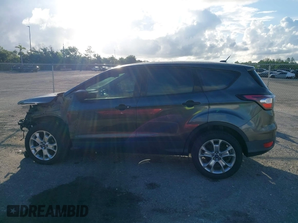 2017 Ford Escape S с VIN 1FMCU0F79HUB52297, выставлен на аукционе IAAI как лот 42577881 с пробегом 89 931 миль миль и . История ставок и продаж доступна на DreamBid. Изображение 15.