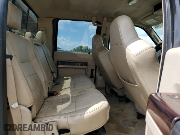 2008 Ford F-350 XL z VIN 1FTWW31R58ED09954, wystawiony jako Copart lot #60859105 z przebiegiem 248 436 mil mil oraz Czysty tytuł • Clean title. Historia ofert i sprzedaży dostępna na DreamBid. Obrazek 10.