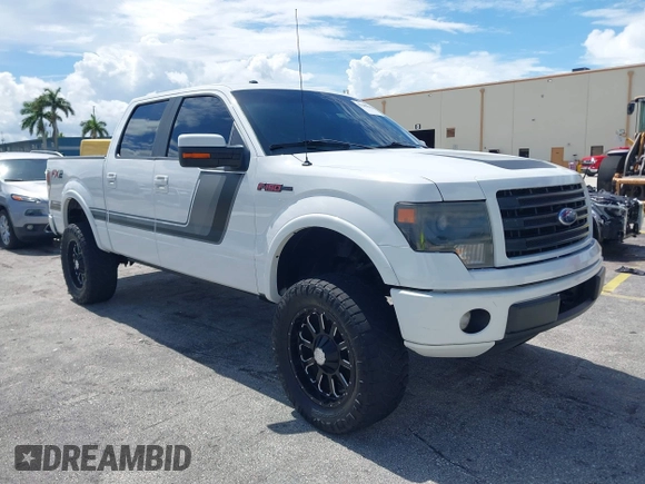 2014 Ford F-150 XL with VIN 1FTFW1CF6EFC85886, listed as a IAAI auction lot 42744465 with 162,383 mi miles and . Bid and sale history available at DreamBid. Image 1.