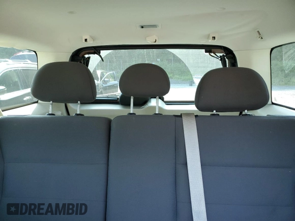 2008 Ford Escape XLS with VIN 1FMCU02Z18KE11979, listed as a Copart auction lot 60212165 with 239,177 mi miles and Salvage title. Bid and sale history available at DreamBid. Image 10.