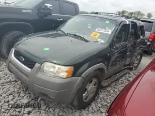 2002 Ford Escape XLT Choice with VIN 1FMCU04152KA61660, listed as a Copart auction lot 64577534 with 165,448 mi miles and Clean Title. Bid and sale history available at carsss.com. Image 1.