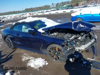 2023 BMW 8 Series z VIN WBAFY4C01PCK86940, wystawiony jako IAAI lot #41510311 z przebiegiem 15 696 mil mil oraz . Historia ofert i sprzedaży dostępna na DreamBid. Obrazek 12.