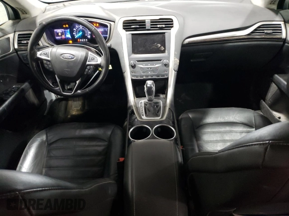 2013 Ford Fusion SE with VIN 3FA6P0HR2DR175385, listed as a Copart auction lot 60716435 with 124,837 mi miles and Clean title. Bid and sale history available at DreamBid. Image 8.