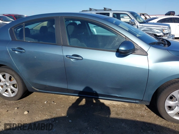 2011 Mazda 3 i Sport with VIN JM1BL1UF6B1399918, listed as a IAAI auction lot 42024295 with 138,160 mi miles. Bid and sale history available at carsss.com. Image 13.