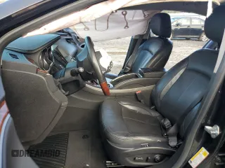 2013 Buick LaCrosse Premium 1 z VIN 1G4GF5E33DF319680, wystawiony jako Copart lot #81063044 z przebiegiem 109 025 mil mil oraz Szkoda całkowita • Salvage title. Historia ofert i sprzedaży dostępna na DreamBid. Obrazek 7.