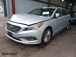2015 Hyundai Sonata 2.4L Sport with VIN 5NPE34AF9FH194076, listed as a IAAI auction lot 41723593 with 96,118 mi miles. Bid and sale history available at carsss.com. Image 17.