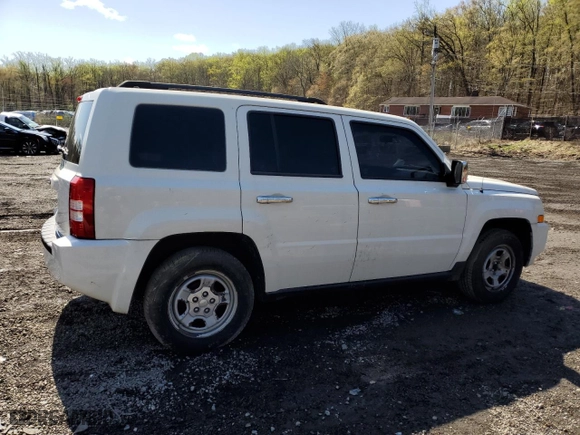 2010 Jeep Patriot Sport with VIN 1J4NT2GB9AD602013, listed as a Copart auction lot 51783745 with 153,863 mi miles and Salvage Title. Bid and sale history available at carsss.com. Image 3.
