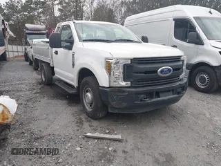 2019 Ford Super Duty F-250 SRW XL with VIN 1FDBF2A66KED44617, listed as a IAAI auction lot 41484869 with 94,022 mi miles. Bid and sale history available at carsss.com. Image 1.