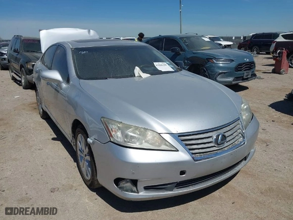 2010 Lexus ES 350 with VIN JTHBK1EG2A2390747, listed as a IAAI auction lot 41866188 with 185,123 mi miles. Bid and sale history available at carsss.com. Image 1.