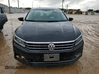 2017 Volkswagen Passat SE with VIN 1VWGT7A32HC017803, listed as a Copart auction lot 50924285 with 108,413 mi miles and Clean title. Bid and sale history available at DreamBid. Image 5.