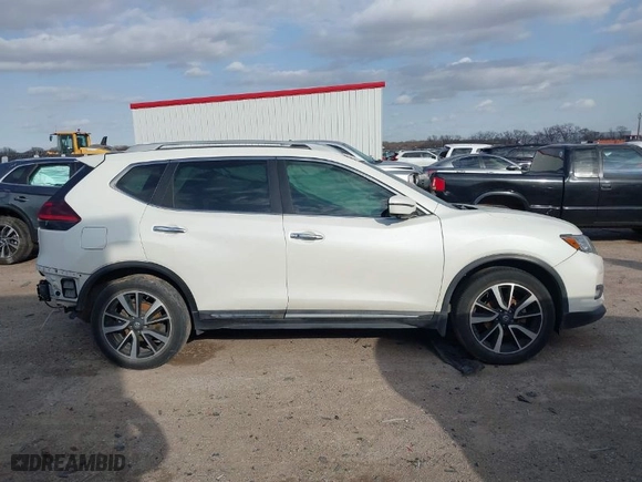2020 Nissan Rogue SL with VIN 5N1AT2MTXLC749740, listed as a IAAI auction lot 41718623 with 71,086 mi miles. Bid and sale history available at carsss.com. Image 13.