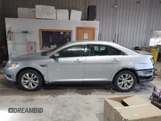 2010 Ford Taurus SEL with VIN 1FAHP2EWXAG130227, listed as a IAAI auction lot 42067629 with 262,285 mi miles and . Bid and sale history available at carsss.com. Image 14.