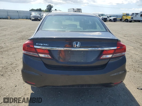 2013 Honda Civic LX z VIN 2HGFB2F50DH577942, wystawiony jako Copart lot #56522225 z przebiegiem 121 156 mil mil oraz Szkoda całkowita • Salvage title. Historia ofert i sprzedaży dostępna na DreamBid. Obrazek 6.