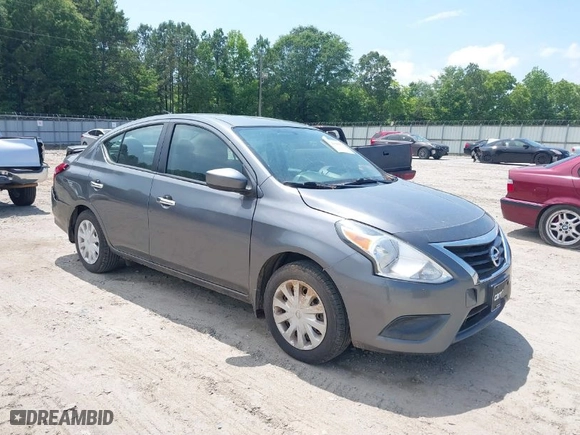 2019 Nissan Versa Sedan SV with VIN 3N1CN7AP3KL827549, listed as a IAAI auction lot 39598066 with 120,817 mi miles. Bid and sale history available at carsss.com. Image 1.