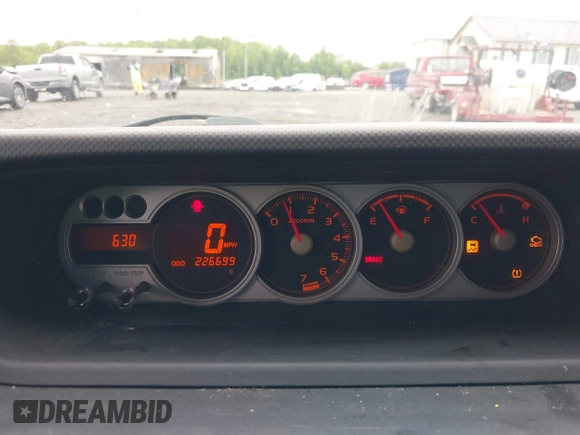 2009 Scion xB z VIN JTLKE50E291096437, wystawiony jako IAAI lot #42330359 z przebiegiem 226 699 mil mil oraz . Historia ofert i sprzedaży dostępna na DreamBid. Obrazek 7.