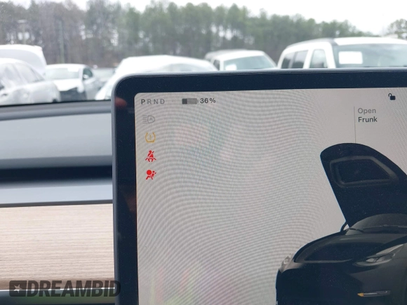 2025 Tesla Model Y Long Range with VIN 7SAYGDEDXSA349480, listed as a IAAI auction lot 41492740 with 1,486 mi miles and . Bid and sale history available at DreamBid. Image 13.