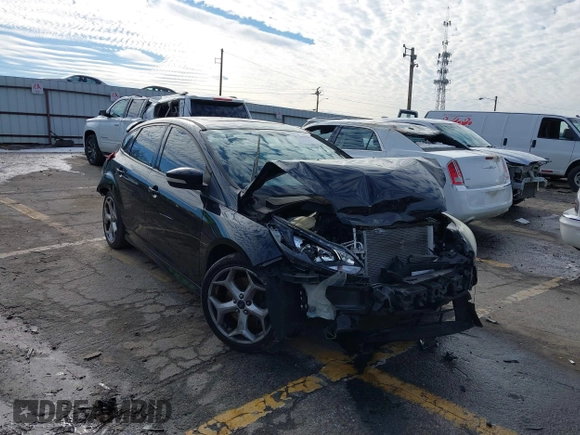 2014 Ford Focus ST with VIN 1FADP3L99EL147387, listed as a IAAI auction lot 41300582 with Not Provided miles and . Bid and sale history available at carsss.com. Image 1.