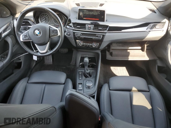 2017 BMW X1 xDrive28i with VIN WBXHT3C32H5F82141, listed as a Copart auction lot 53311785 with 52,867 mi miles and Salvage Title. Bid and sale history available at carsss.com. Image 8.