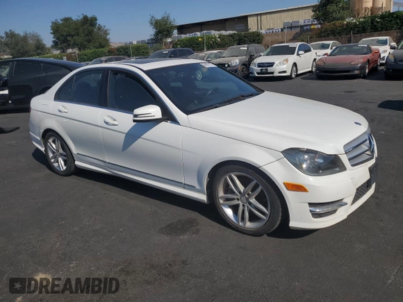 2013 Mercedes-Benz C 250 Sport с VIN WDDGF4HB7DR267492, выставлен на аукционе Copart как лот 64426115 с пробегом 188 514 миль миль и Чистый • Clean title. История ставок и продаж доступна на DreamBid. Изображение 4.