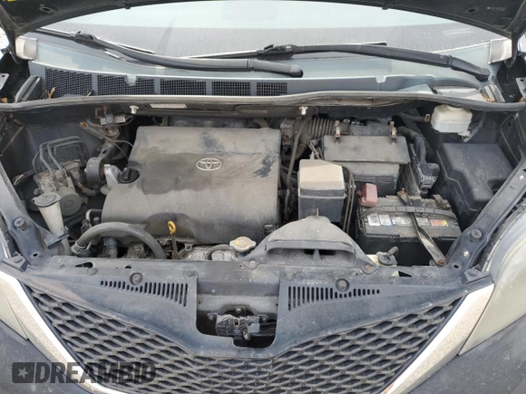 2012 Toyota Sienna SE with VIN 5TDXK3DC5CS255050, listed as a Copart auction lot 53136475 with 182,694 mi miles and Salvage title. Bid and sale history available at DreamBid. Image 12.