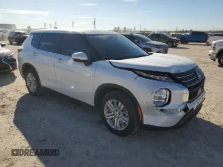2024 Mitsubishi Outlander ES z VIN JA4J3UA84RZ080459, wystawiony jako Copart lot #47475125 z przebiegiem 21 066 mil mil oraz Szkoda całkowita • Salvage title. Historia ofert i sprzedaży dostępna na DreamBid. Obrazek 4.